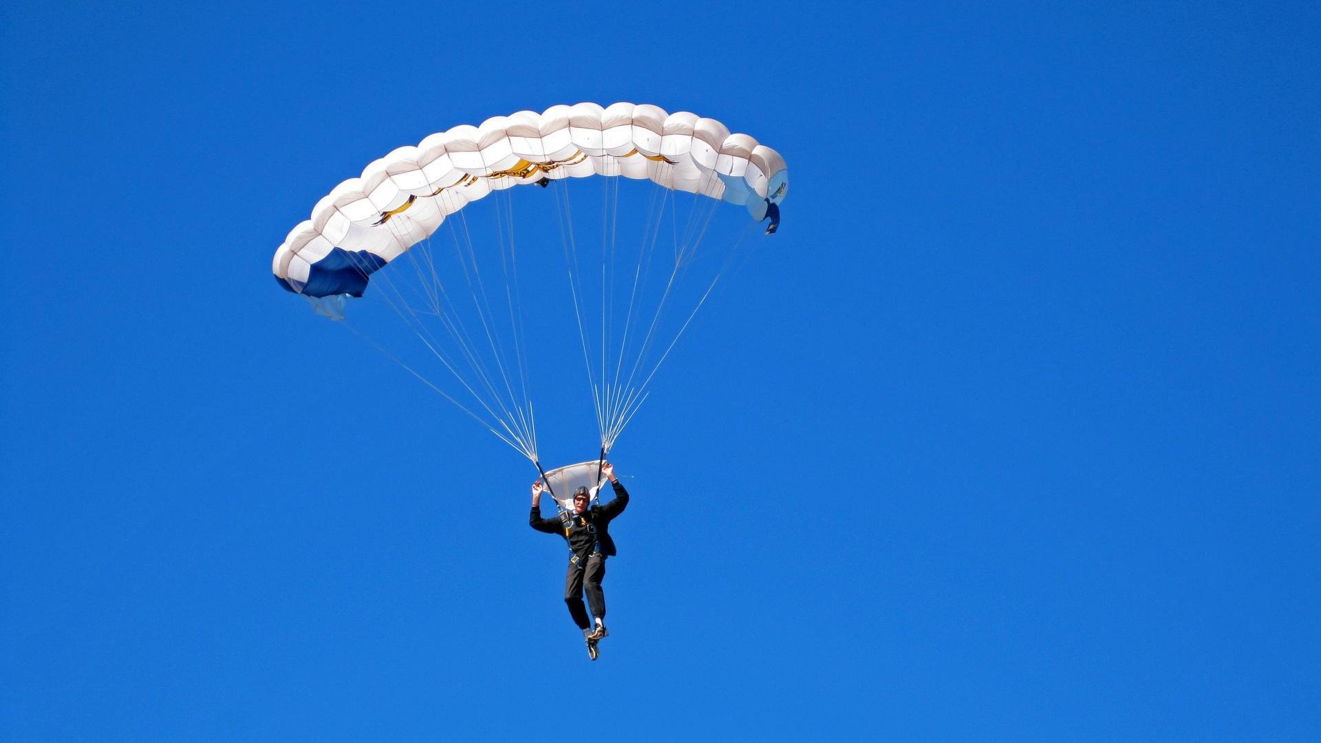 德甲青训项目采用视觉注意力训练提升空间意识