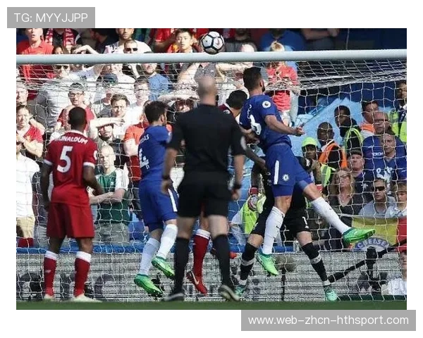 切尔西中场控制力增强,连续抢断改变比赛走势 切尔西中场控制力增强,连续抢断改变比赛走势